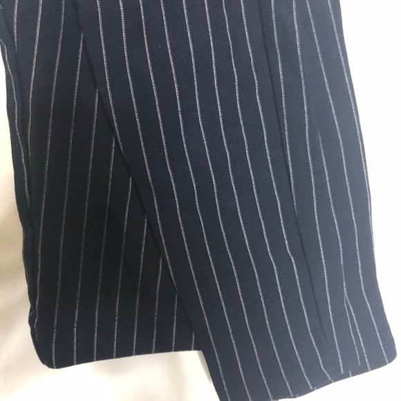Pin Striped Navy and White Leggings - Picture 2 of 3